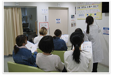 糖尿病教室、集団栄養指導の模様